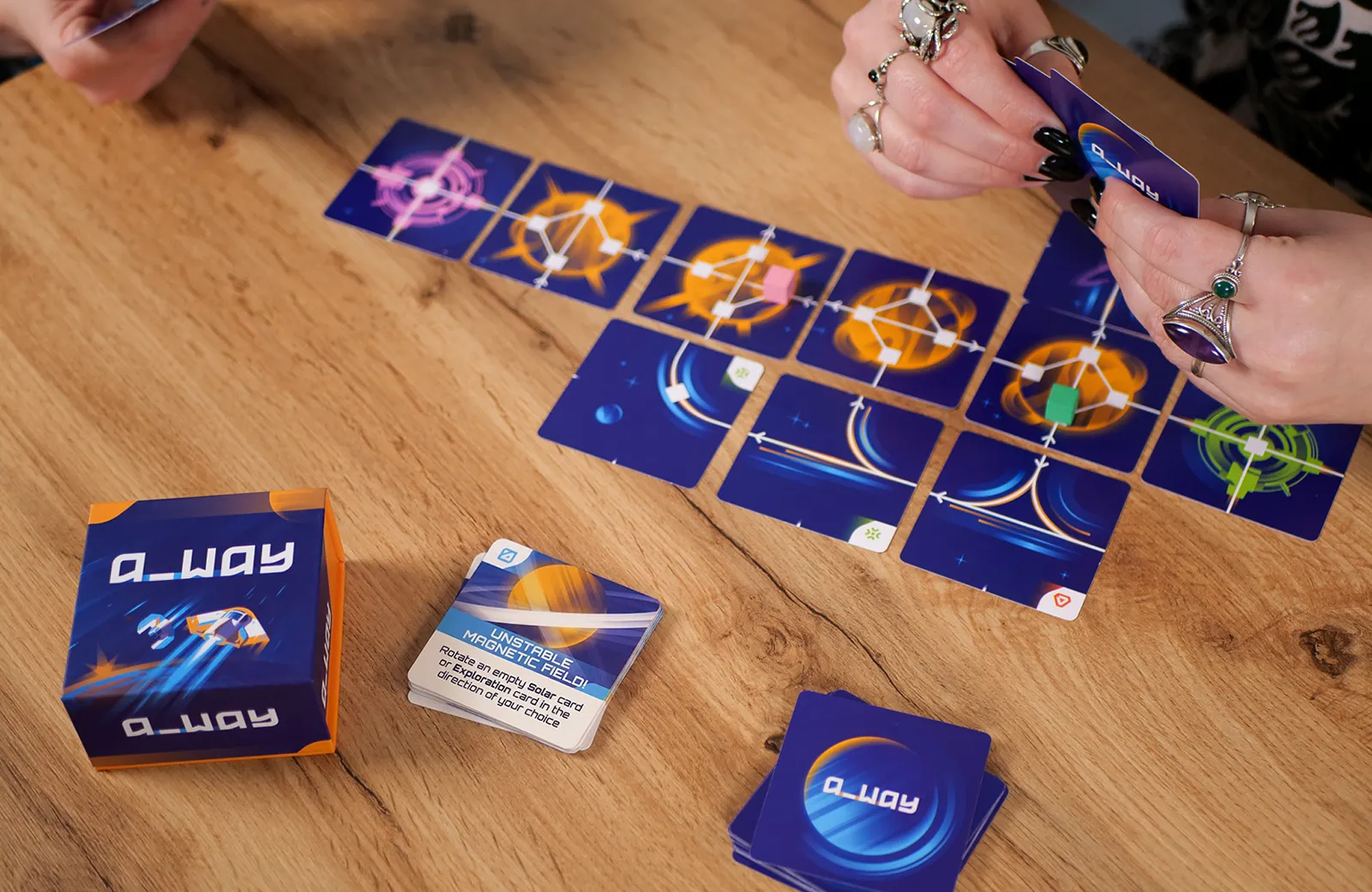 Partie en cours du jeu a_way, édition Blue Orange Photographie d'une partie du jeu a_way en cours, édition Blue Orange